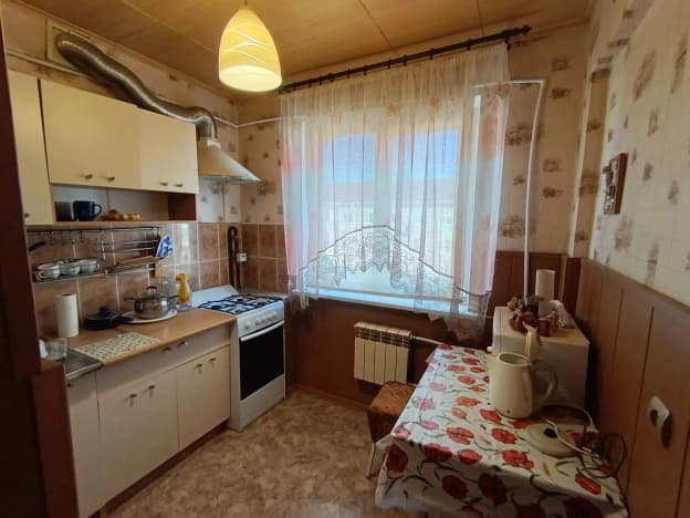 Купить квартиру на вторичке на улице Крупской в Омске. Вариант № 2285829, 0, площадь - квм, цена 3820000 рублей