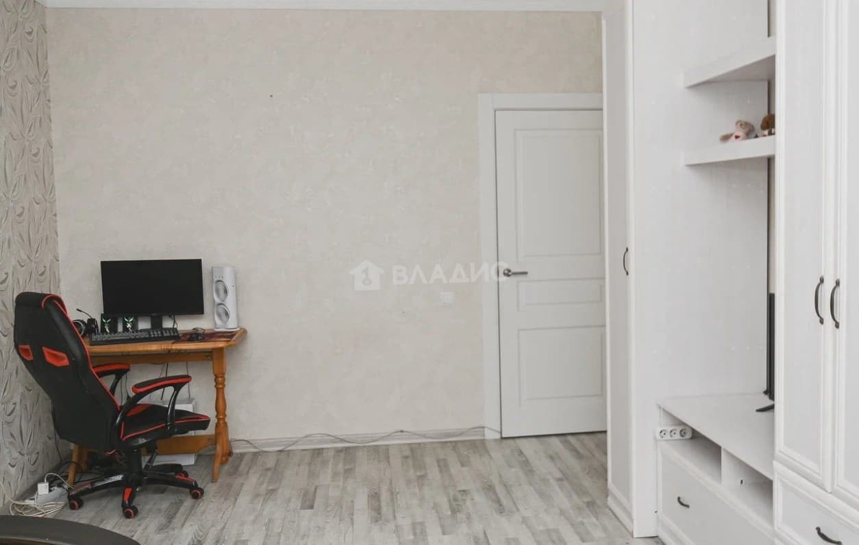 Photo 7
