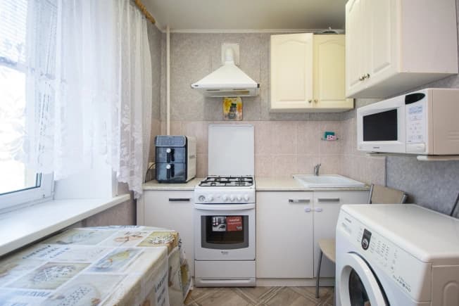 Купить трехкомнатную квартиру площадью 60 кв.м в Балакове. Вариант № 2171695, 1, площадь - квм, цена 4200000 рублей