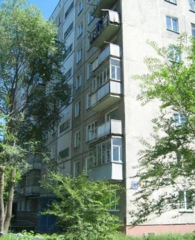 Купить трехкомнатную квартиру на вторичке в Микрорайоне Дивногорский в Новосибирске. Вариант № 2364030, 0, площадь - квм, цена 8100000 рублей