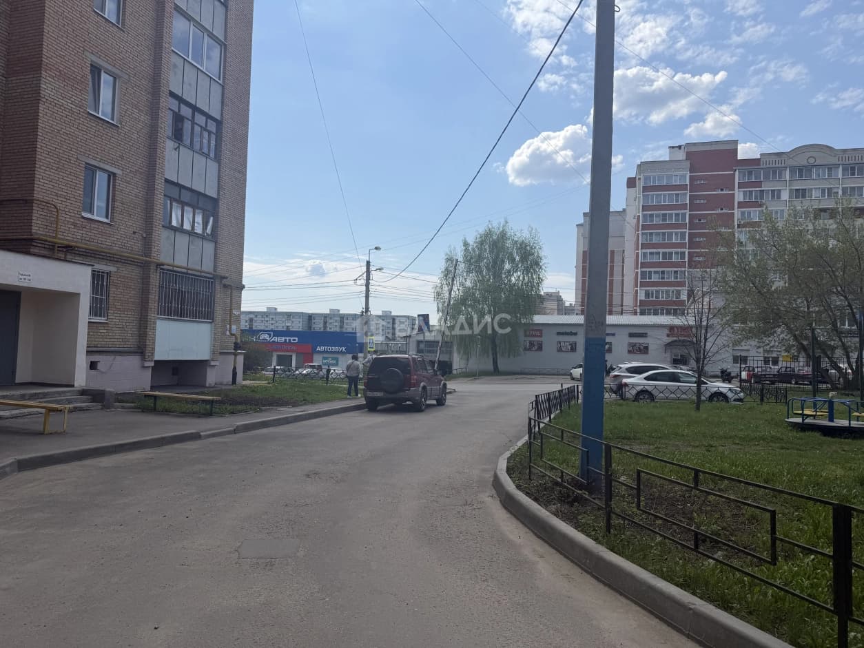 Photo 18
