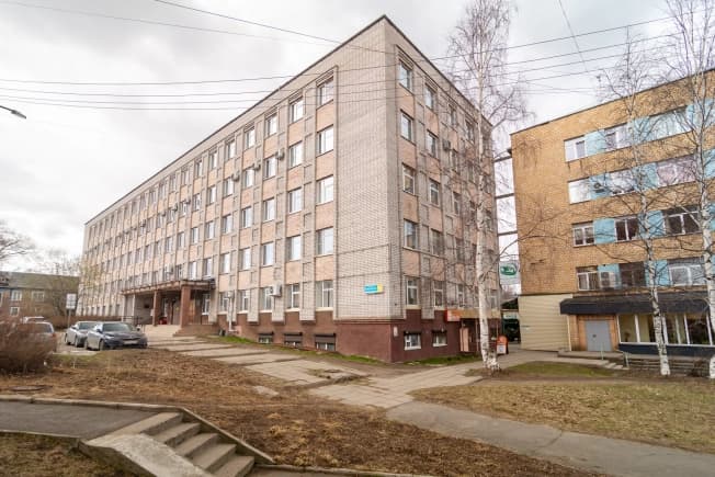 Снять коммерческую недвижимость свободного назначения в Микрорайоне Водников, Петрозаводск в Петрозаводске. Вариант № 1581752, 1, площадь - квм, цена 8400 рублей
