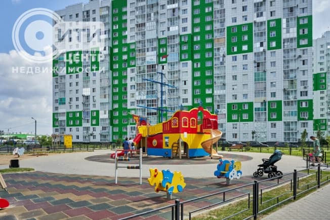 Купить однокомнатную квартиру с ремонтом на улице Пирогова в Воронеже. Вариант № 2263537, 0, площадь - квм, цена 4150000 рублей