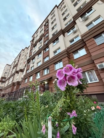 Купить двухкомнатную квартиру с ремонтом на вторичке в районе Раменки в Москве. Вариант № 2241587, 1, площадь - квм, цена 10800000 рублей