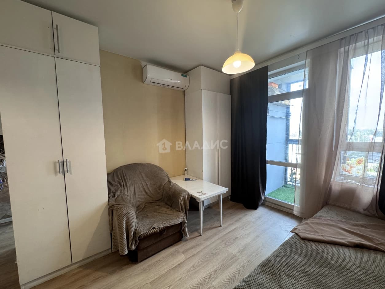 Photo 18