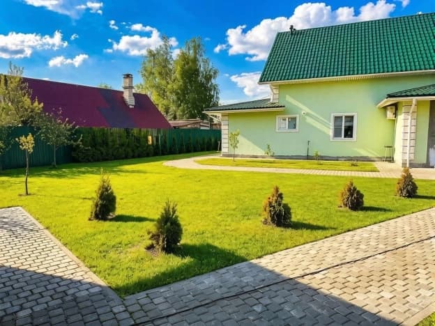 Купить дом в Ленинградской области. Вариант № 2286350, 1, площадь - квм, цена 24000000 рублей
