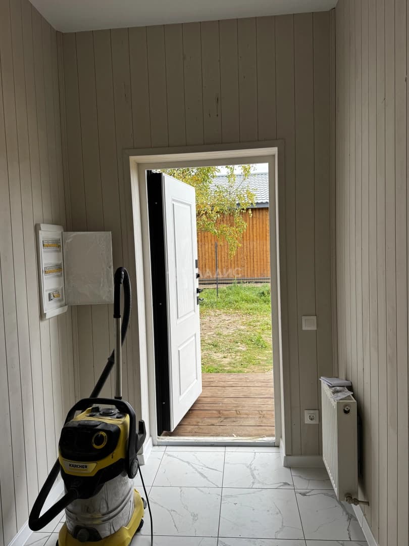 Photo 11
