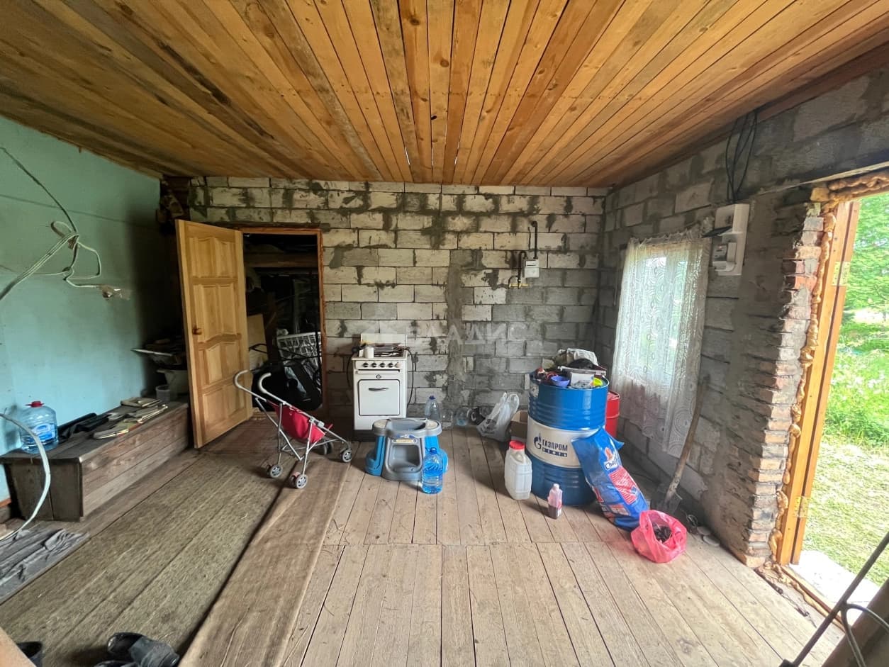 Photo 16