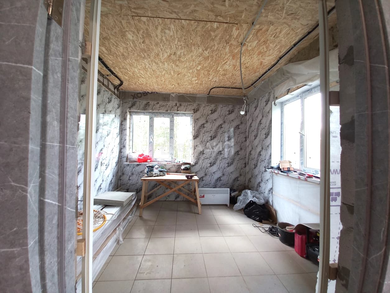 Photo 11