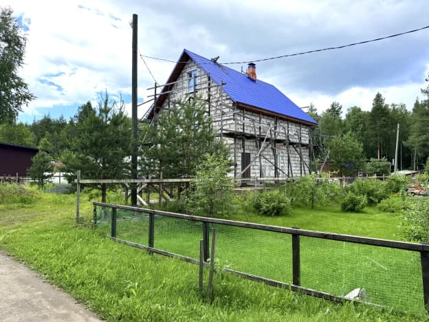 Купить пятикомнатную квартиру до 2,5 млн в Республике Карелия. Вариант № 2226962, 1, площадь - квм, цена 8500000 рублей