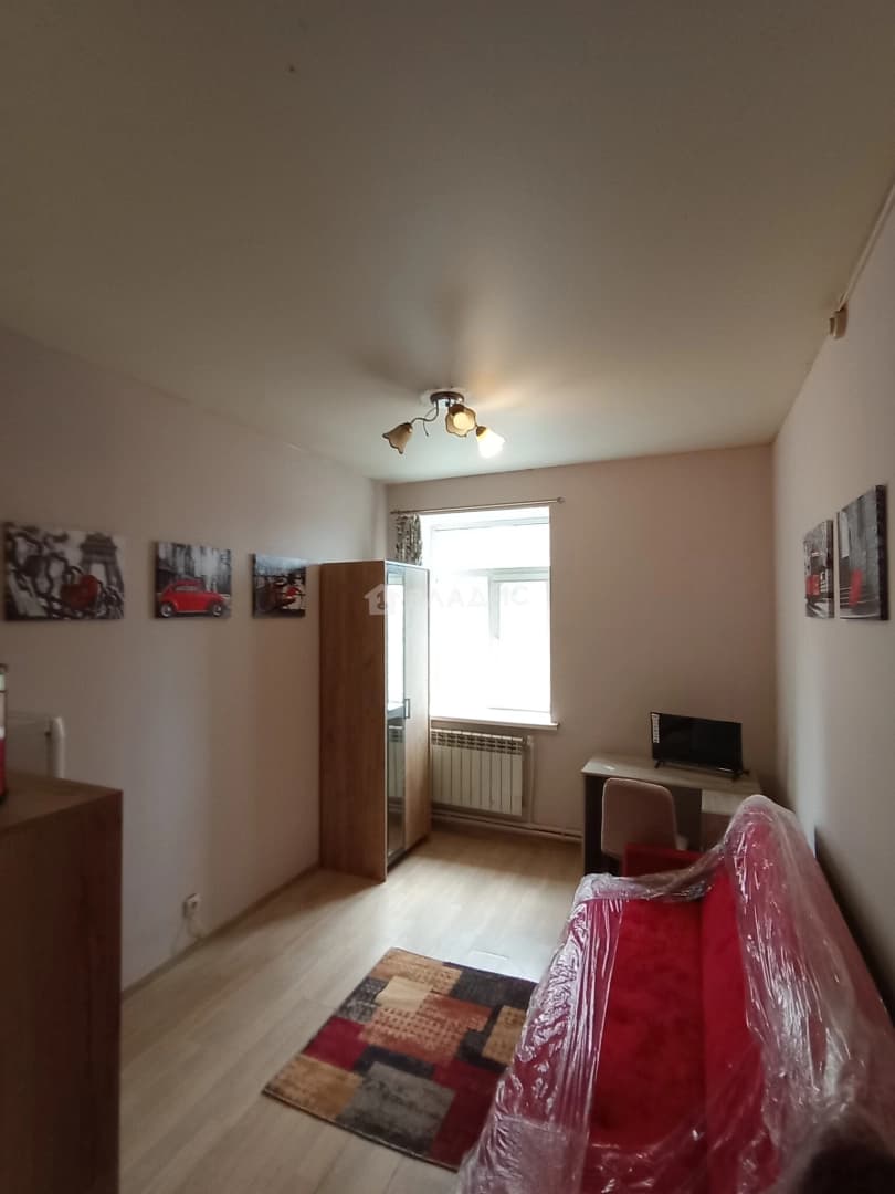 Photo 8