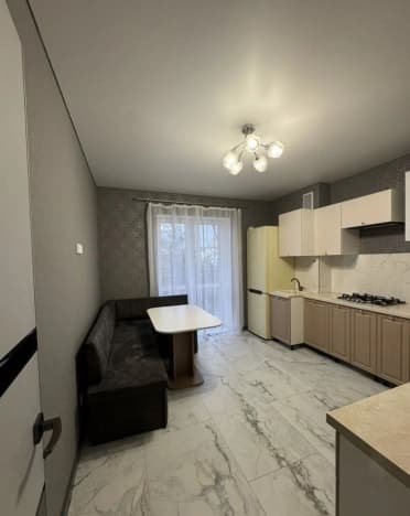 Снять квартиру в Микрорайоне Чкаловск в Калининграде. Вариант № 2156080, 0, площадь - квм, цена 48000 рублей