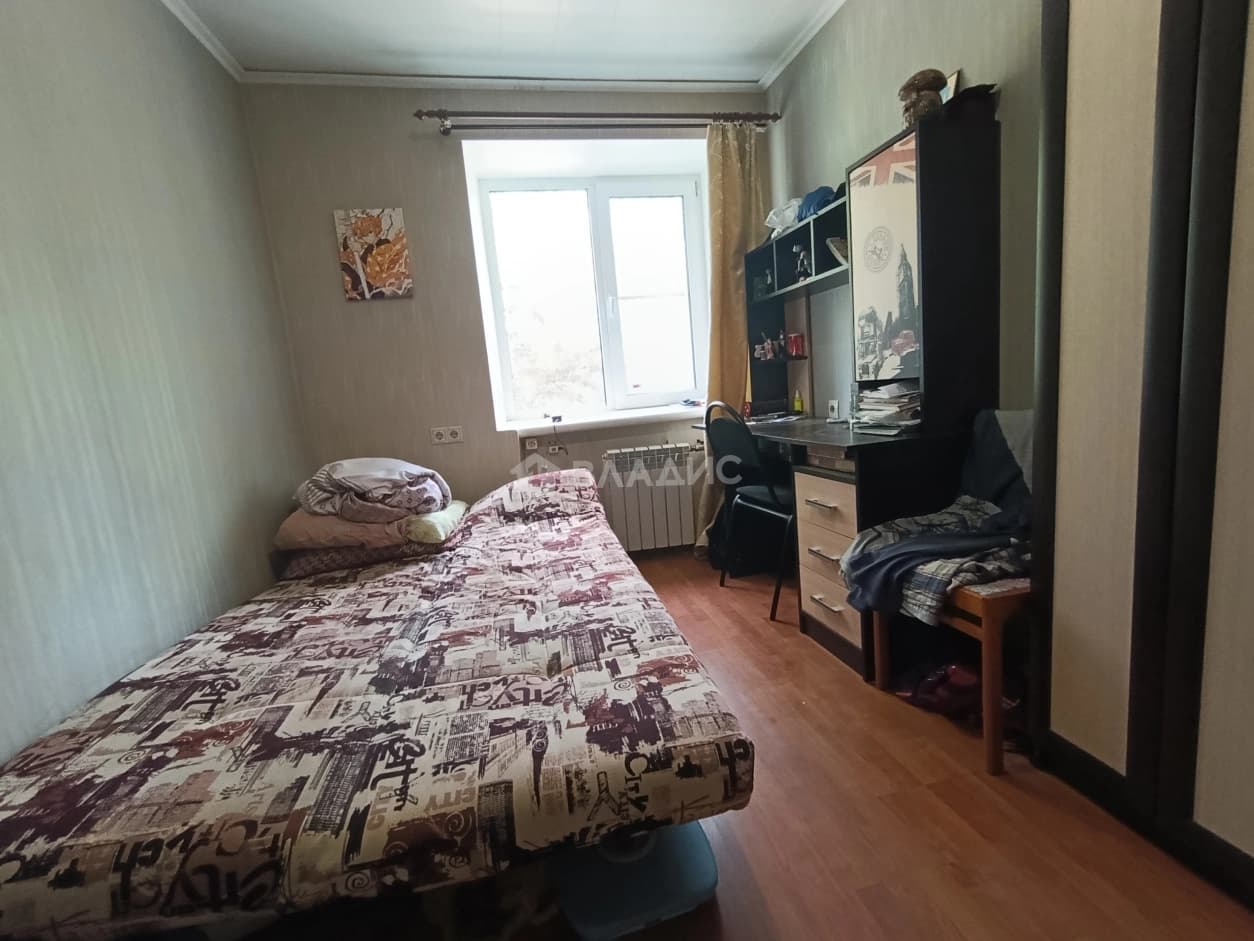 Photo 33