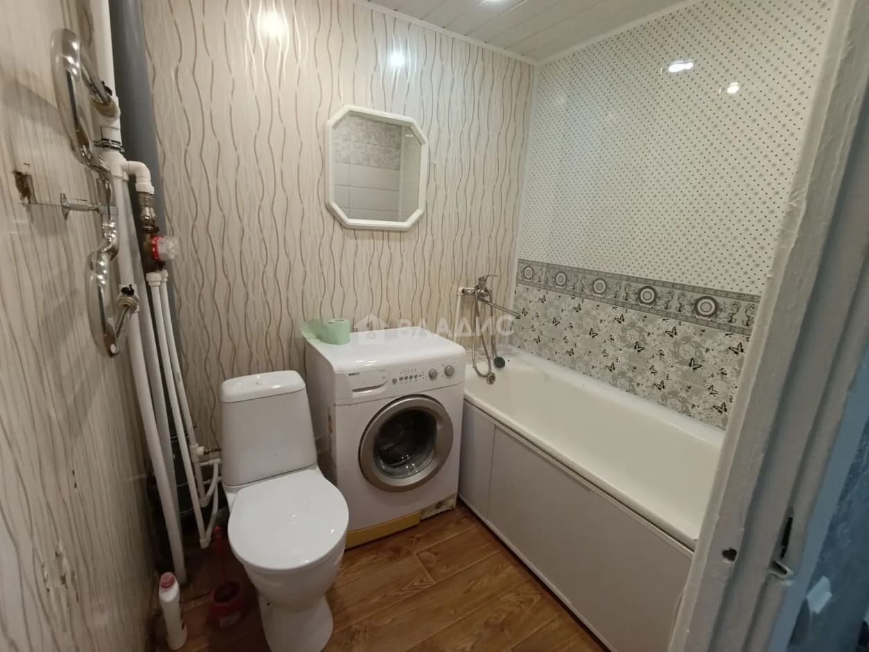 Photo 5