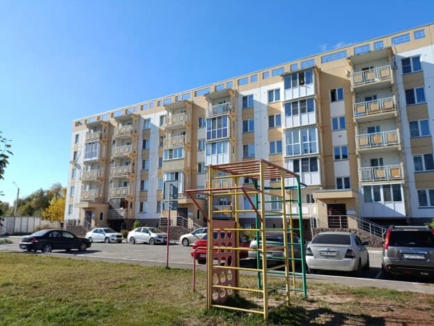Снять квартиру до 20 тыс рублей в Омске. Вариант № 2371408, 0, площадь - квм, цена 17000 рублей