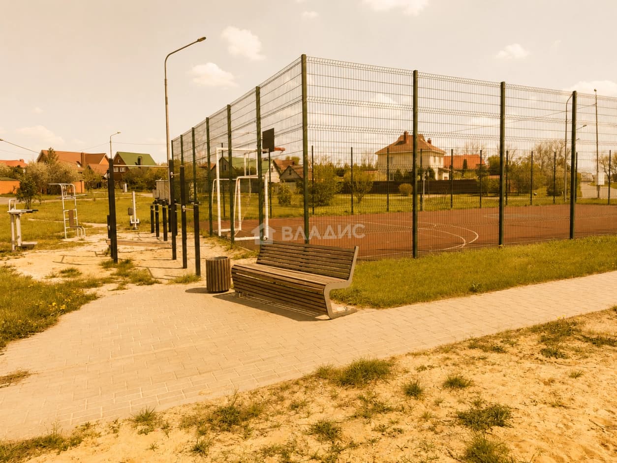 Photo 20