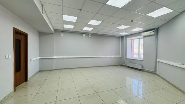 Снять коммерческую недвижимость в Новосибирске. Вариант № 2207847, 1, площадь - квм, цена 92040 рублей