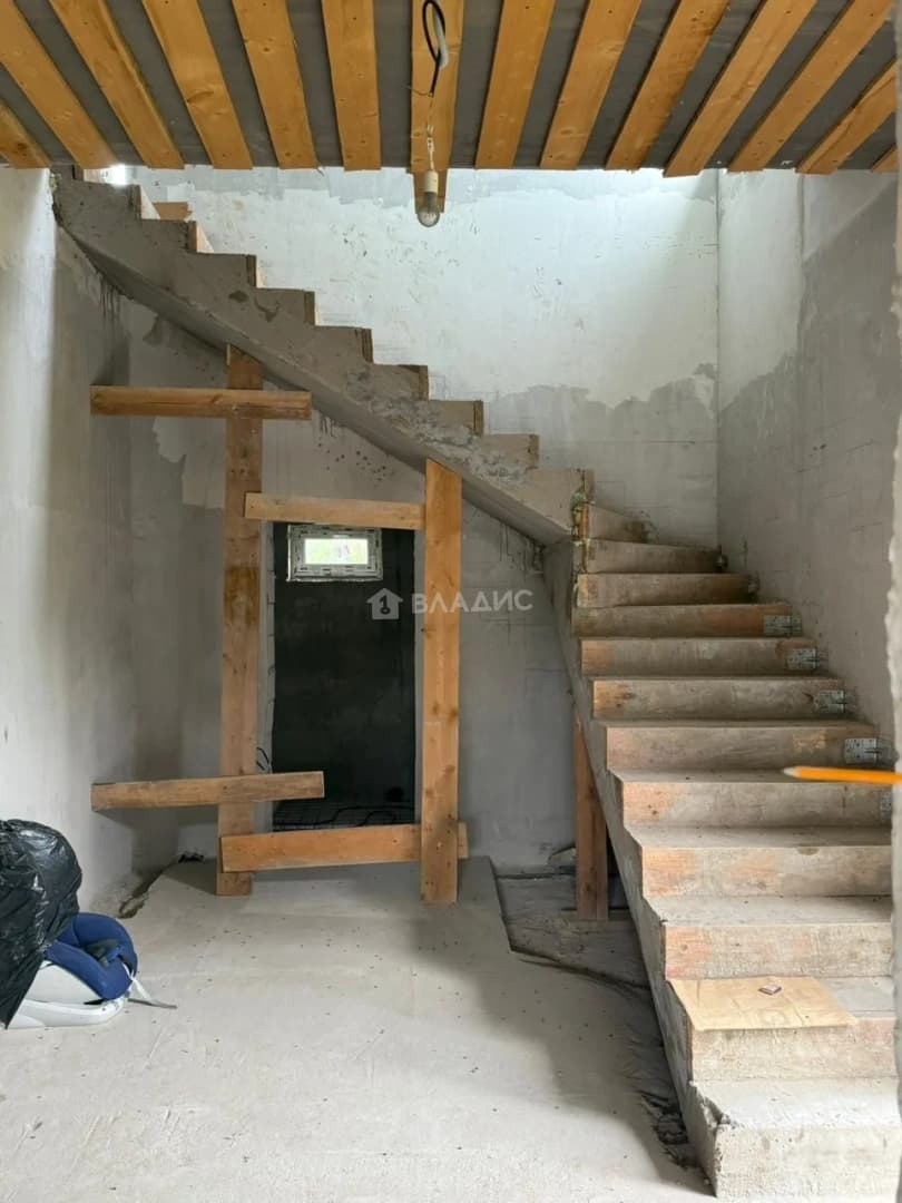Photo 35