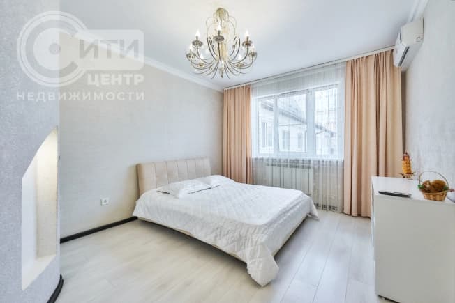 Купить двухкомнатную квартиру в ЖК Гвардейский в Воронеже. Вариант № 2163653, 1, площадь - квм, цена 7799000 рублей