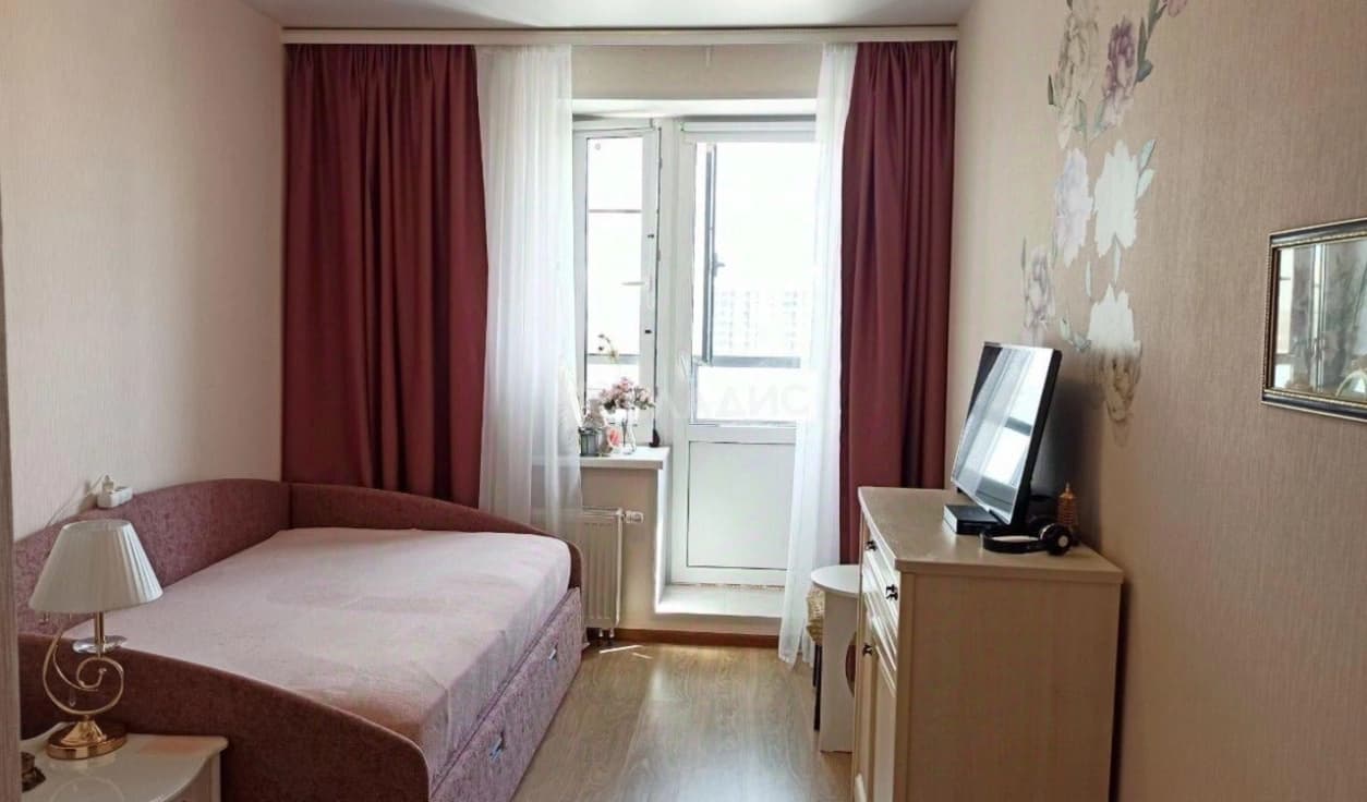 Photo 4