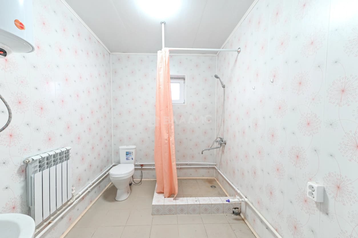 Photo 12