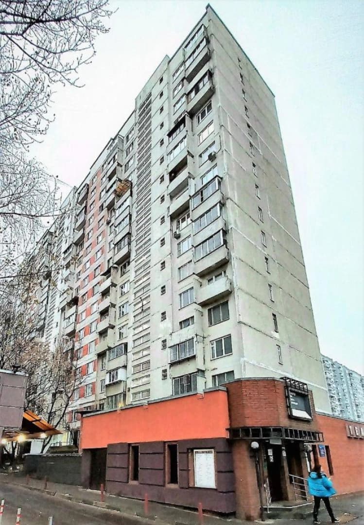 Photo 10