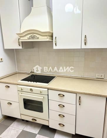 Купить пятикомнатную квартиру у метро ЗИЛ в Москве. Вариант № 2337961, 1, площадь - квм, цена 32900000 рублей
