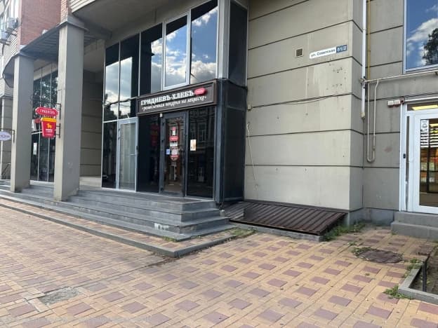 Снять коммерческую недвижимость в Ростовской области. Вариант № 2337086, 0, площадь - квм, цена 140000 рублей