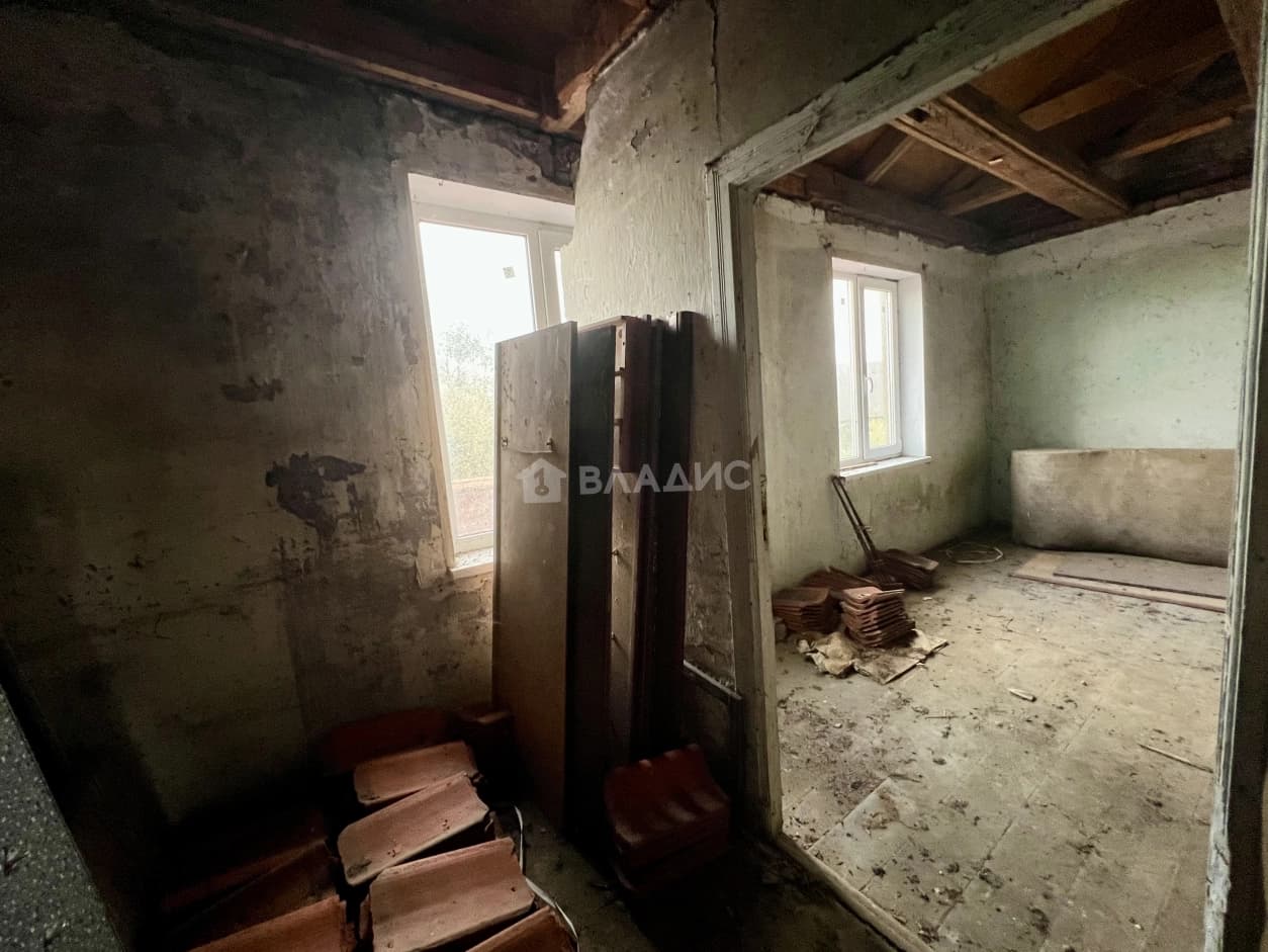 Photo 29