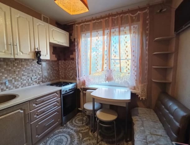 Купить квартиру с ремонтом у метро Москва-Сити в Москве. Вариант № 2369214, 0, площадь - квм, цена 6500000 рублей