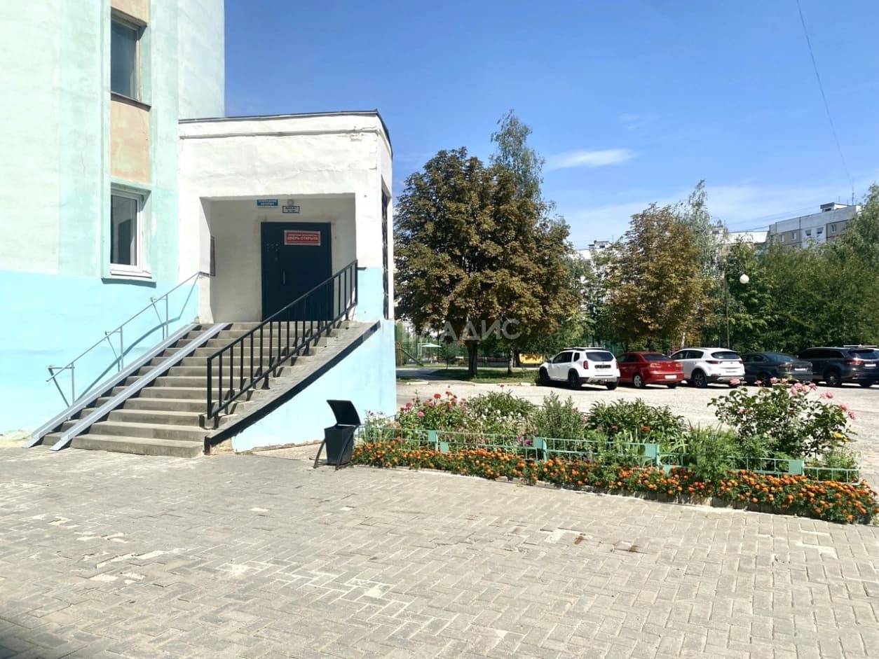 Photo 18