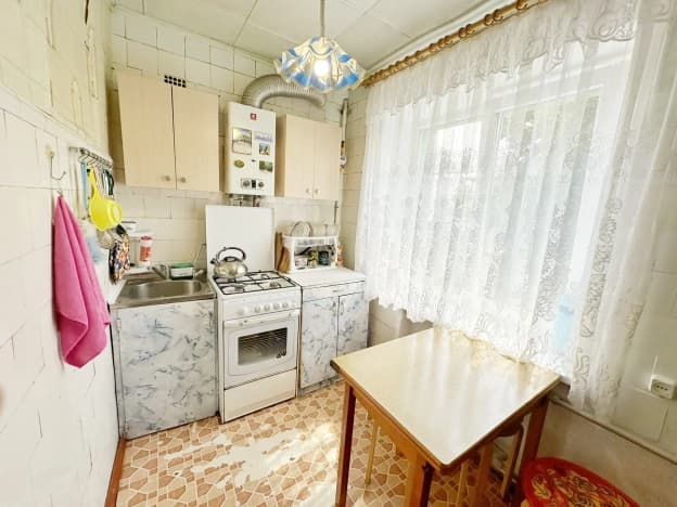 Купить квартиру недорого на вторичке в Белгородской области. Вариант № 2253732, 1, площадь - квм, цена 4350000 рублей