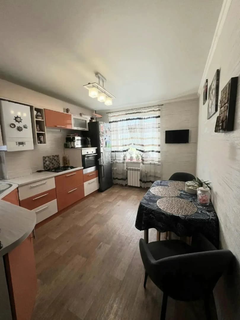 Photo 4