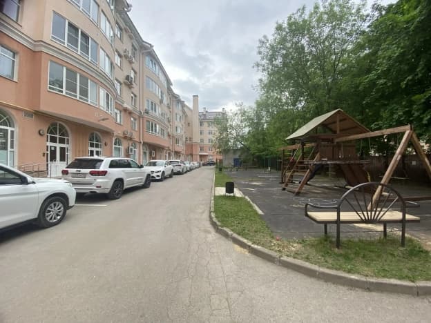 Купить двухкомнатную квартиру на улице Больничная в Калуге. Вариант № 2013480, 0, площадь - квм, цена 11500000 рублей