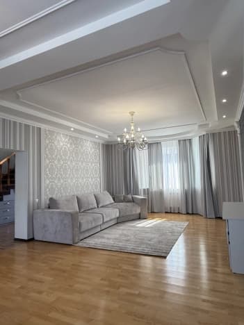 Купить дом в Октябрьском. Вариант № 2099535, 1, площадь - квм, цена 18800000 рублей