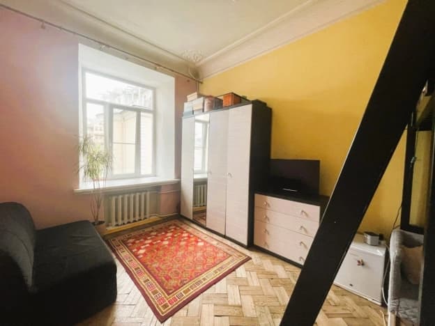 Купить комнату в Москве. Вариант № 2286936, 1, площадь - квм, цена 35000000 рублей