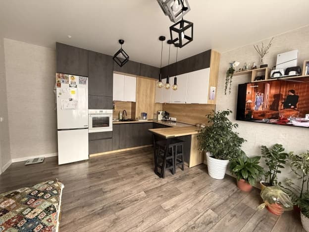 Купить квартиру в Микрорайоне 48-й в Кемерове. Вариант № 2293929, 1, площадь - квм, цена 10000000 рублей