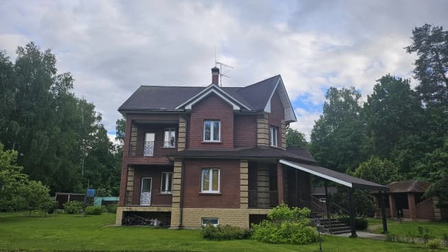 Купить дом в Посёлоке Городского Типе Серебряных Прудах в Муниципальном Округе Серебряных Прудах на улице Октябрьская , посёлок городского типа Серебряные Пруды в Московской области. Вариант № 2204358, 1, площадь - квм, цена 53400000 рублей