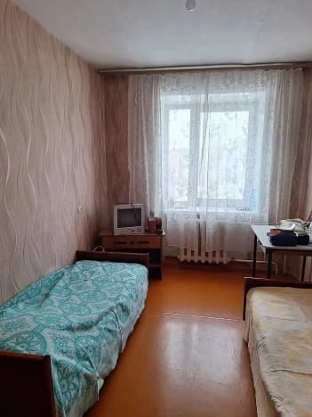 Купить трехкомнатную квартиру на вторичке в Микрорайоне 5-й в Кемерове. Вариант № 1963612, 0, площадь - квм, цена 3700000 рублей