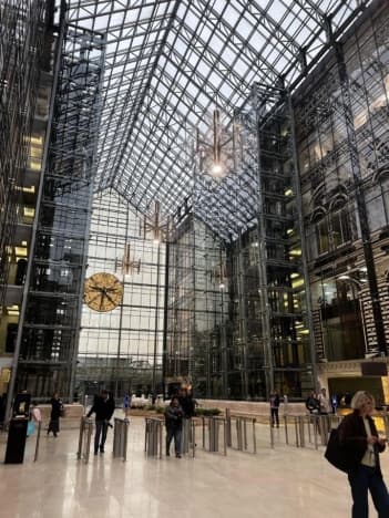 Купить трехкомнатную квартиру на улице Яхромская в Москве. Вариант № 2290542, 0, площадь - квм, цена 35000000 рублей