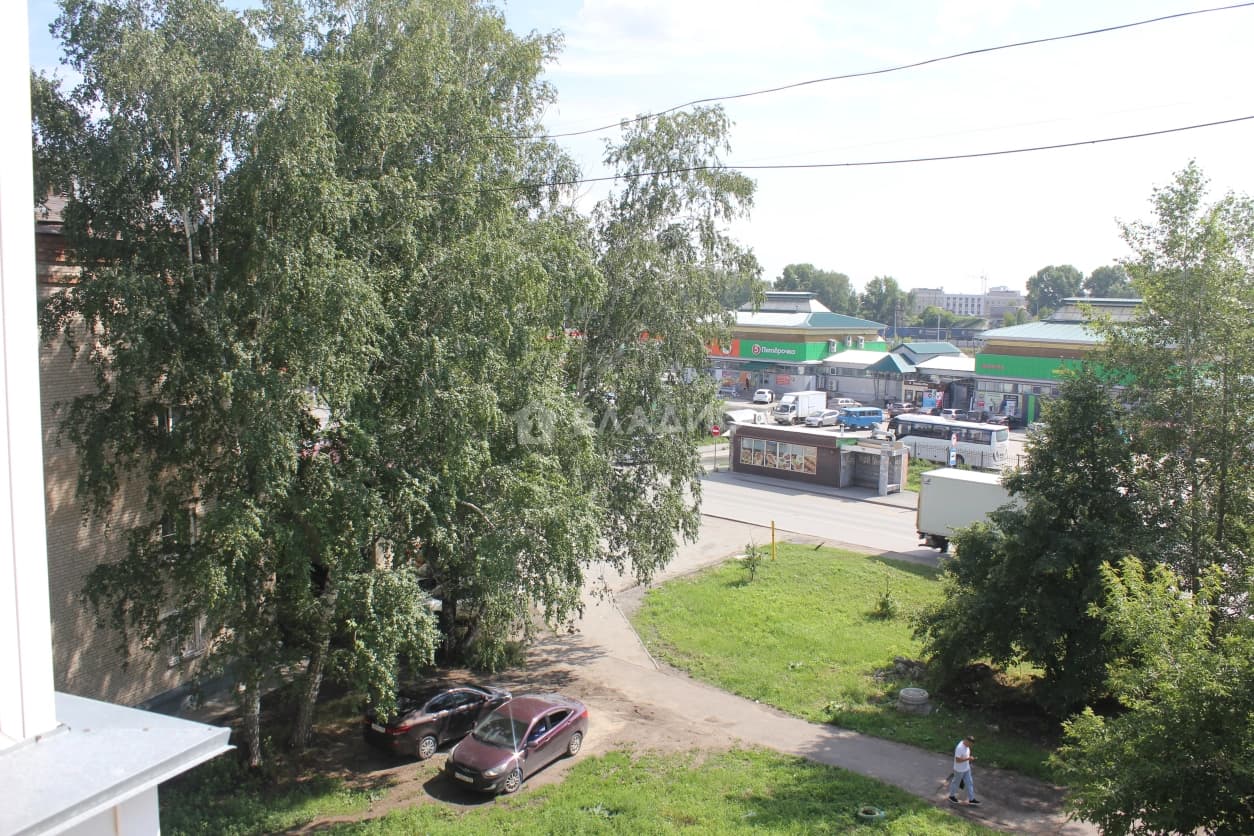 Photo 32