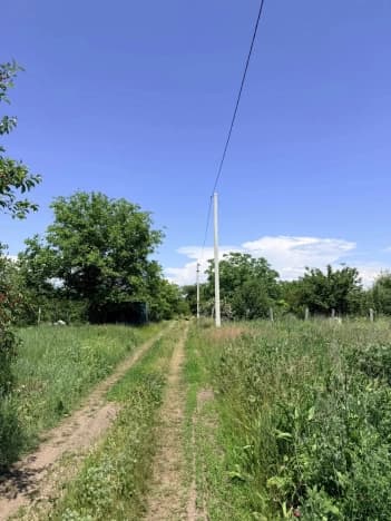 Купить земельный участок в Посёлоке Дубовом в Белгородском Муниципальном Округе в Микрорайоне Южный, посёлок Дубовое в Белгородской области. Вариант № 2209942, 0, площадь - квм, цена 450000 рублей
