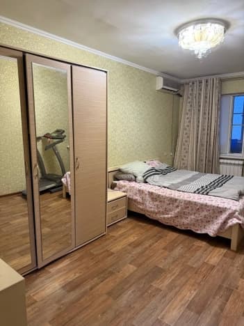 Купить четырехкомнатную квартиру до 8 млн на вторичке в Ростовской области. Вариант № 1921467, 0, площадь - квм, цена 5350000 рублей