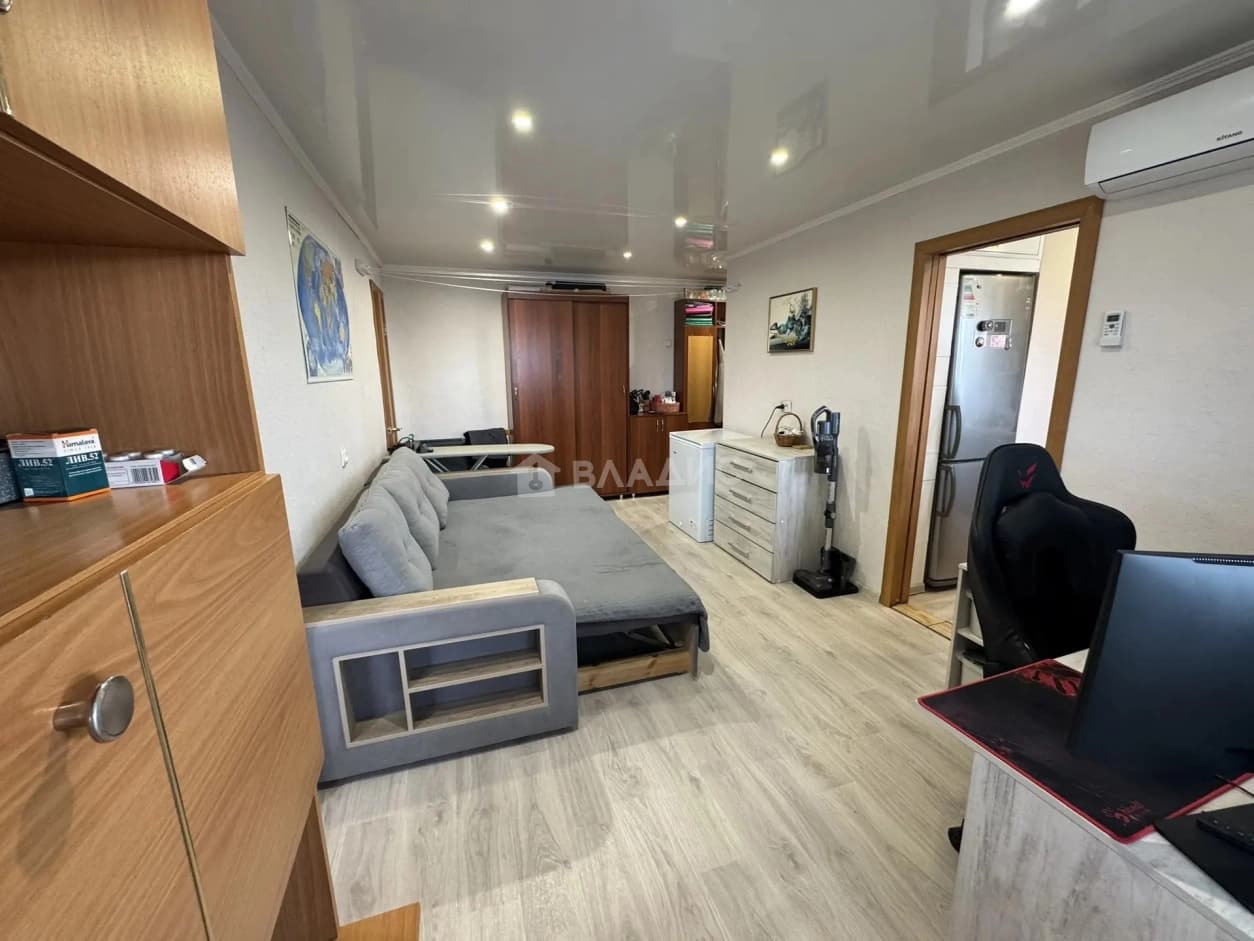 Photo 6