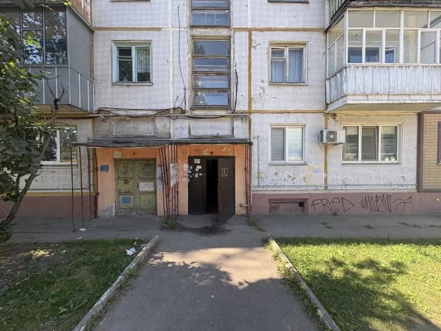 Купить комнату в Брянске. Вариант № 2307712, 0, площадь - квм, цена 820000 рублей