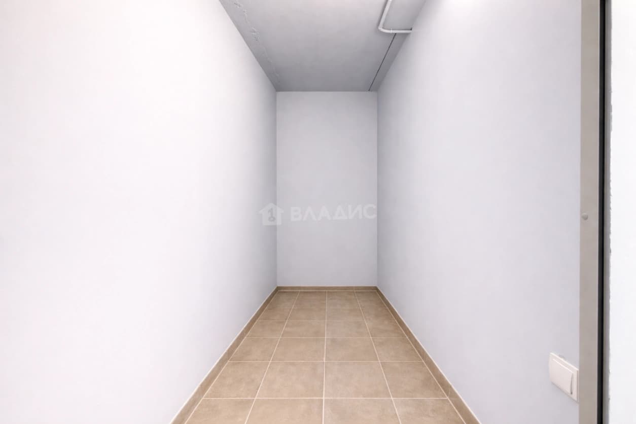 Photo 33