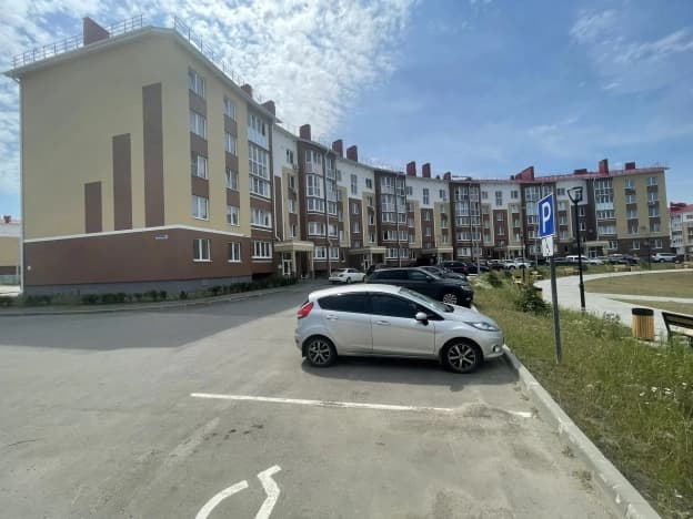 Купить однокомнатную квартиру на улице Сосновая в Коврове. Вариант № 2248912, 1, площадь - квм, цена 4500000 рублей