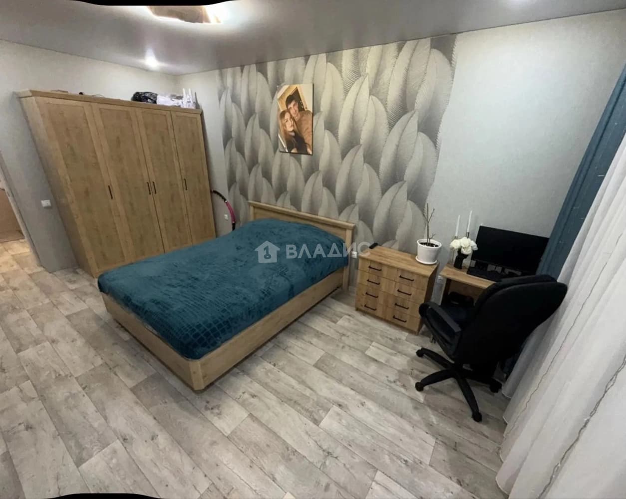 Photo 6