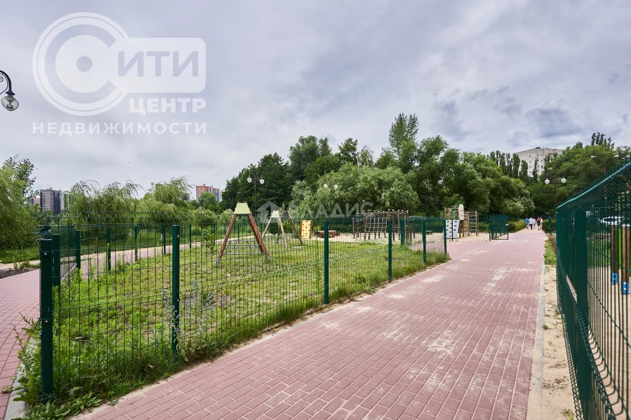 Photo 23
