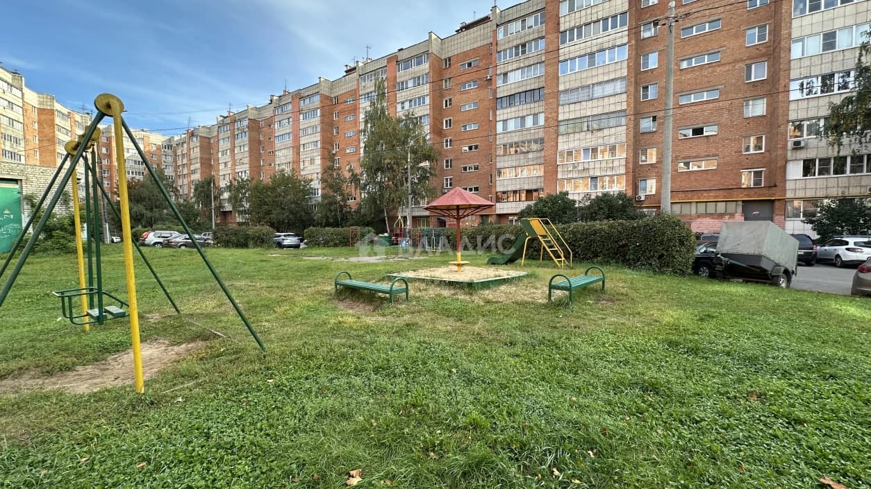 Photo 12